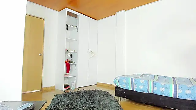 Snapshot of sexynicolqueen chatting on January 16, 2026, 10:03 pm sexynicolqueen online show from January 16, 2026, 10:03 pm