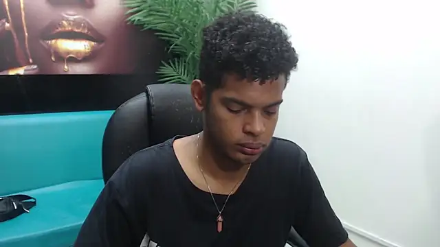 Snapshot of boylittle19cm chatting on March 11, 2025, 12:28 pm boylittle19cm online show from March 11, 2025, 12:28 pm