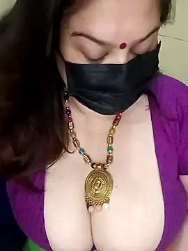 Snapshot of Rupaleesexy chatting on February 20, 2025, 10:05 am Rupaleesexy online show from February 20, 2025, 10:05 am