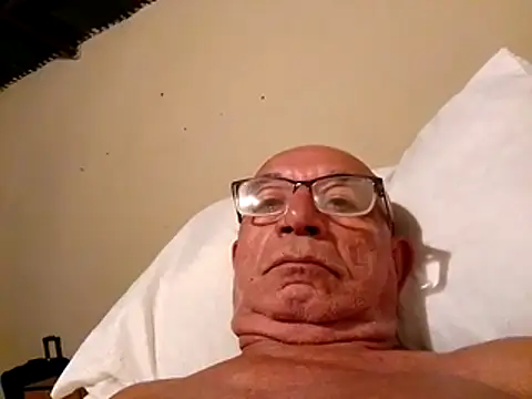 Snapshot of sincuenton24cmts chatting on November 28, 2025, 12:11 am sincuenton24cmts online show from November 28, 2025, 12:11 am