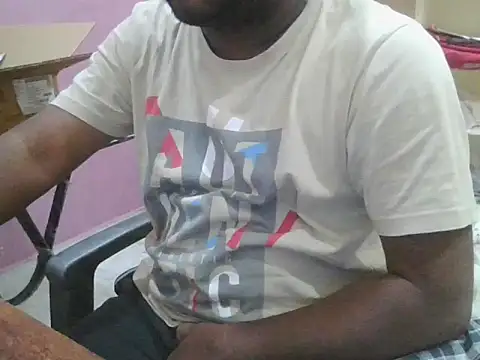 Snapshot of ITGuyhyd chatting on January 16, 2026, 4:22 pm ITGuyhyd online show from January 16, 2026, 4:22 pm