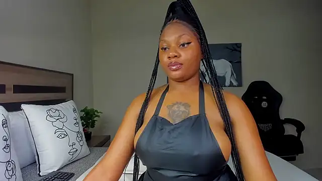 Renee-18 online show from January 6, 2026, 8:13 pm