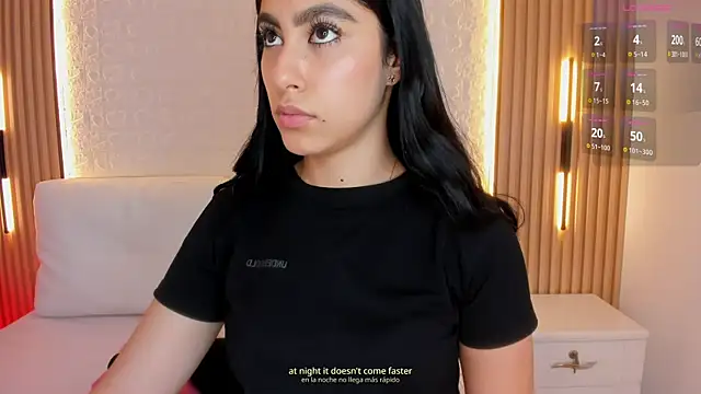 Snapshot of Emily_roux chatting on February 19, 2026, 11:23 pm Emily roux online show from February 19, 2026, 11:23 pm