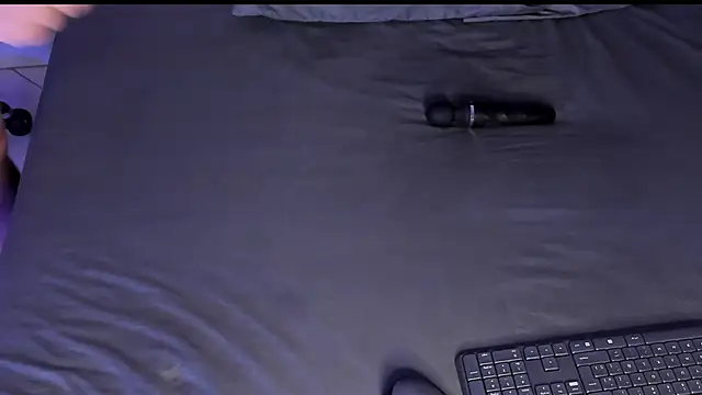 Snapshot of Elsalombardi_ chatting on February 26, 2025, 4:49 pm Elsalombardi online show from February 26, 2025, 4:49 pm