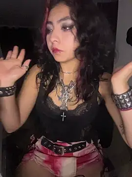 Snapshot of _Gothiccbitch_ chatting on January 17, 2026, 8:18 am Gothiccbitch online show from January 17, 2026, 8:18 am