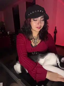 Snapshot of _Gothiccbitch_ chatting on December 3, 2025, 4:57 am Gothiccbitch online show from December 3, 2025, 4:57 am