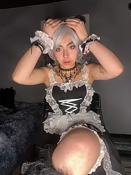 Snapshot of _Gothiccbitch_ chatting on March 18, 2025, 4:18 am Gothiccbitch online show from March 18, 2025, 4:18 am