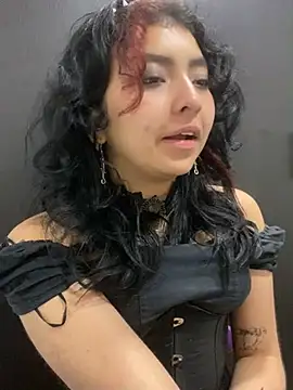 Snapshot of _Gothiccbitch_ chatting on December 30, 2024, 8:21 am Gothiccbitch online show from December 30, 2024, 8:21 am