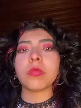 Snapshot of _Gothiccbitch_ chatting on February 15, 2025, 1:53 am Gothiccbitch online show from February 15, 2025, 1:53 am