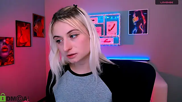 melisa white1 online show from January 14, 2026, 8:34 pm