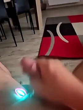 Szeltolo001 online show from March 30, 2026, 2:35 am