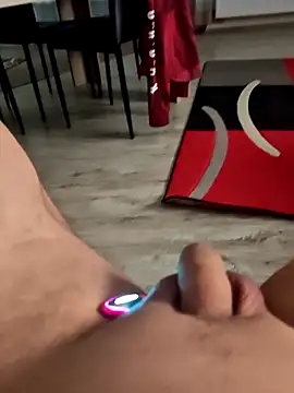 Szeltolo001 online show from March 2, 2026, 3:18 am