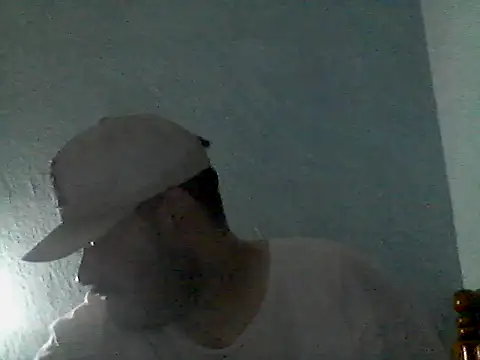 Snapshot of GILBERTHOR92 chatting on February 21, 2026, 7:10 am GILBERTHOR92 online show from February 21, 2026, 7:10 am