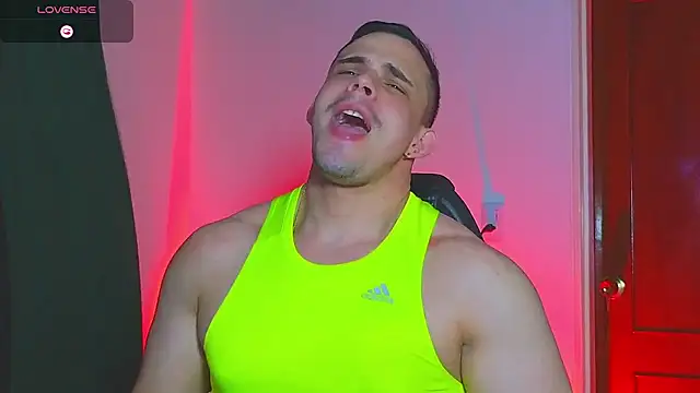 Snapshot of Regansmiths chatting on November 22, 2025, 2:10 am Regansmiths online show from November 22, 2025, 2:10 am