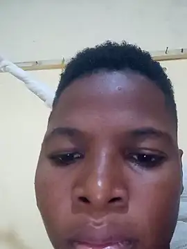 Snapshot of Russell_hun chatting on December 4, 2024, 10:07 am Russell hun online show from December 4, 2024, 10:07 am