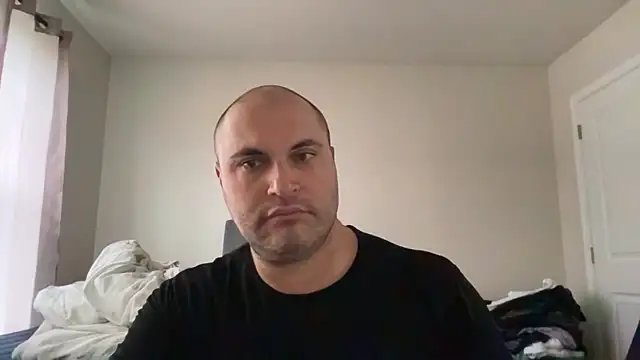 SluggishChase99 online show from April 2, 2026, 10:05 pm