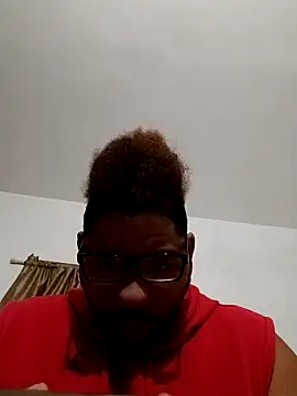 Snapshot of Dj-yefri-pauta chatting on December 31, 2024, 6:05 am Dj-yefri-pauta online show from December 31, 2024, 6:05 am