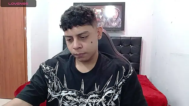 Snapshot of Wiiliam_20 chatting on February 26, 2025, 11:54 am Wiiliam 20 online show from February 26, 2025, 11:54 am