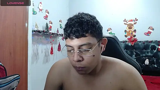 Snapshot of Wiiliam_20 chatting on January 3, 2025, 2:51 pm Wiiliam 20 online show from January 3, 2025, 2:51 pm