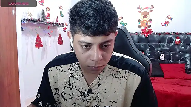 Snapshot of Wiiliam_20 chatting on January 8, 2025, 4:22 pm Wiiliam 20 online show from January 8, 2025, 4:22 pm