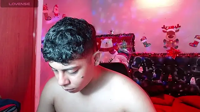 Snapshot of Wiiliam_20 chatting on December 4, 2024, 5:05 pm Wiiliam 20 online show from December 4, 2024, 5:05 pm