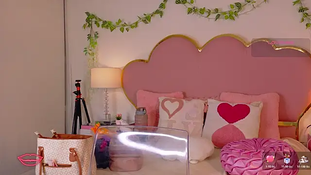 EmmaCrush online show from January 7, 2026, 9:20 pm