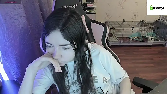 Crazy forest fairy online show from February 10, 2025, 1:14 am