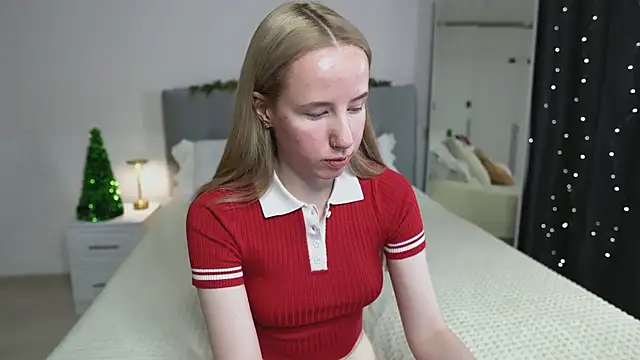 Snapshot of Cassie_Kelman chatting on January 10, 2026, 8:37 pm Cassie Kelman online show from January 10, 2026, 8:37 pm