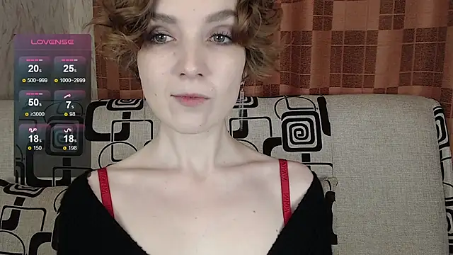 TinaWince online show from February 14, 2026, 4:45 am