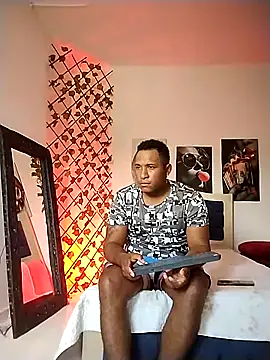 Snapshot of ARTHUR_MINI chatting on April 3, 2026, 7:31 pm ARTHUR MINI online show from April 3, 2026, 7:31 pm