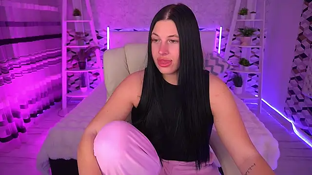 ArianaDarkk online show from April 13, 2026, 9:08 pm