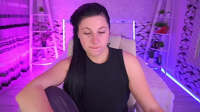 ArianaDarkk online show from May 16, 2026, 7:57 pm