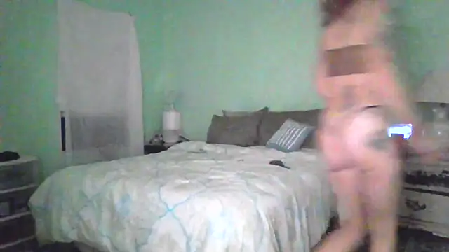 Snapshot of Mirage_Magic chatting on September 22, 2025, 4:29 am Mirage Magic online show from September 22, 2025, 4:29 am