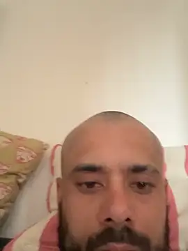 longhardguy420 online show from May 8, 2026, 3:49 pm