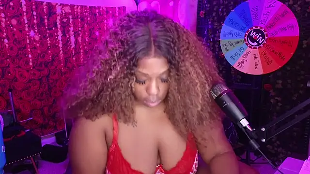cheriserozequeen online show from June 10, 2026, 3:13 pm