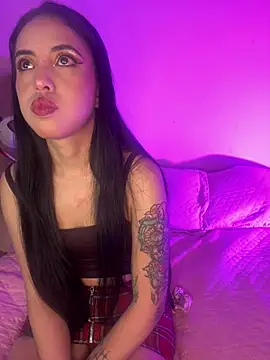 Snapshot of Nathy__8 chatting on January 3, 2025, 4:22 am Nathy 8 online show from January 3, 2025, 4:22 am