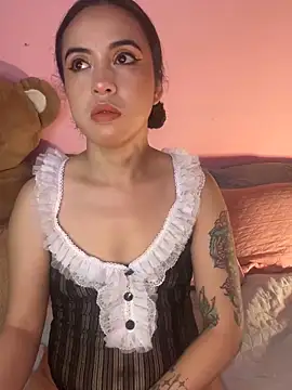 Snapshot of Nathy__8 chatting on February 19, 2025, 3:17 am Nathy 8 online show from February 19, 2025, 3:17 am