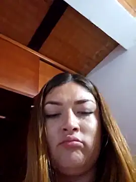 Sofia Queen17 online show from February 26, 2025, 2:08 am