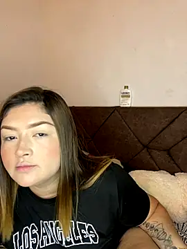 Sofia Queen17 online show from September 14, 2025, 10:48 am