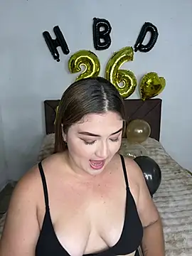 Snapshot of Sofia_Queen17 chatting on January 8, 2026, 11:05 am Sofia Queen17 online show from January 8, 2026, 11:05 am