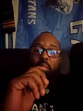 GallowayGooch1085 online show from March 25, 2026, 2:01 am