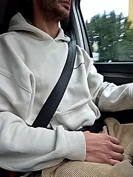 Zeefy online show from November 13, 2025, 7:56 am