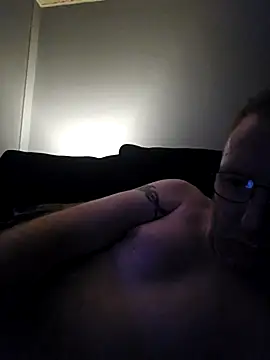 walker1979 online show from May 15, 2026, 10:52 pm