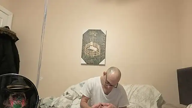 hailzeffn online show from February 11, 2026, 7:47 pm