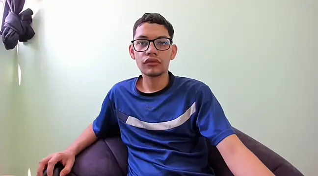 Snapshot of Diego-Monsalve chatting on January 16, 2025, 5:23 pm Diego-Monsalve online show from January 16, 2025, 5:23 pm