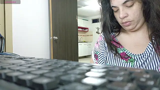 Snapshot of ladydeathz chatting on February 21, 2026, 12:12 am ladydeathz online show from February 21, 2026, 12:12 am