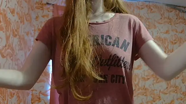 strawberrysmoothie online show from January 11, 2026, 6:04 pm