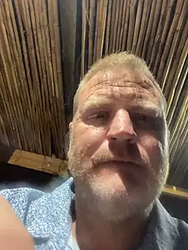 sexycouple109 online show from October 24, 2025, 7:35 pm