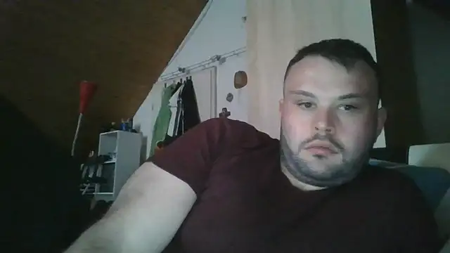 hotshot5395 online show from March 19, 2026, 3:34 pm