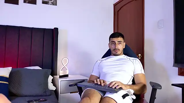 muscle ares online show from November 14, 2025, 12:47 am